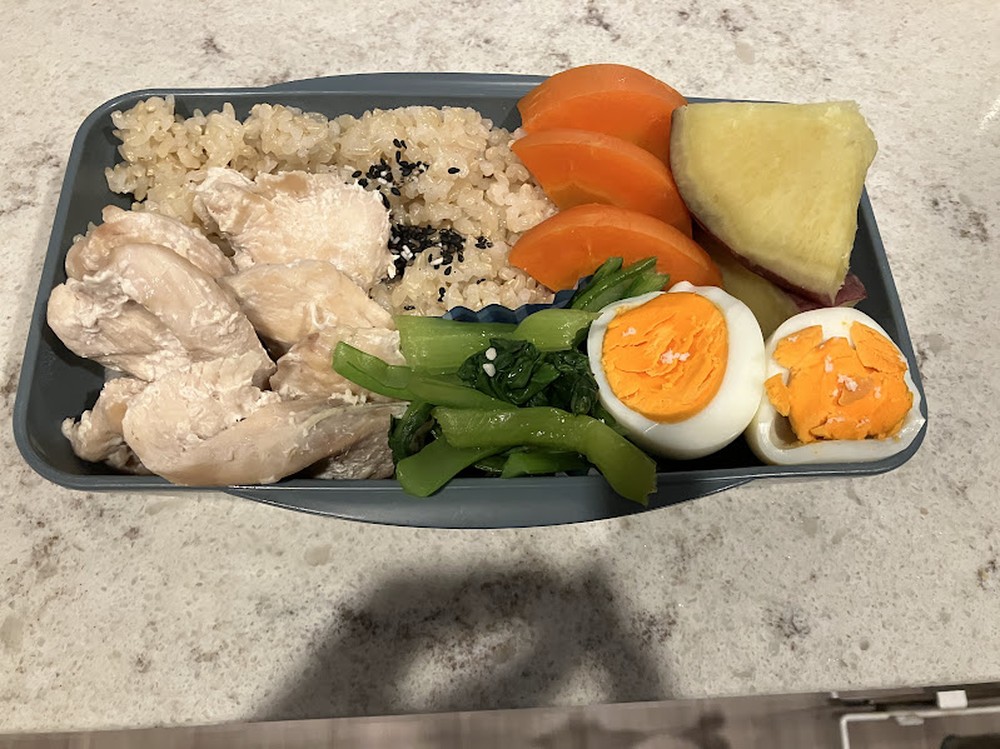 鶏むね肉とさつまいものせいろ弁当