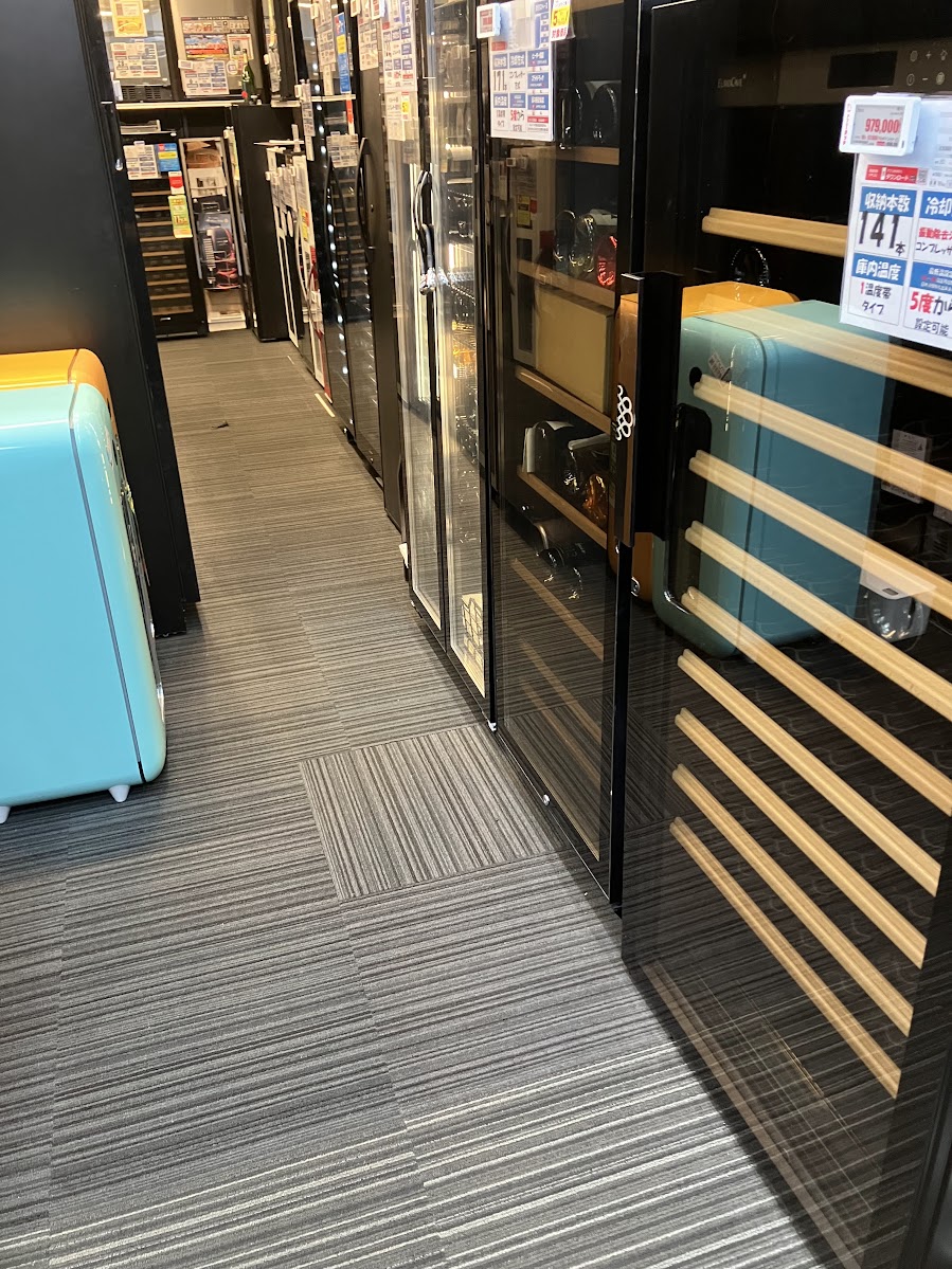 ビックカメラ有楽町店のワインセラー売り場